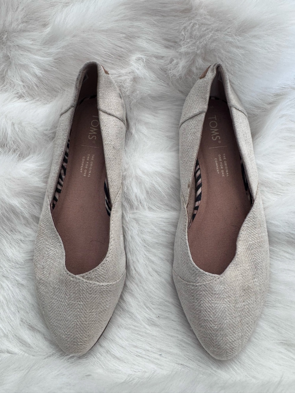 TOMS Women's Light Beige Canvas Slip-On Flats